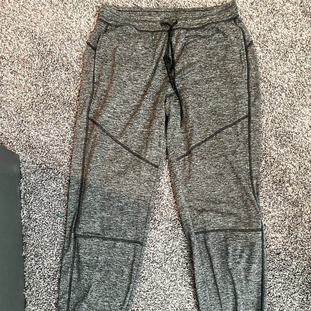 American eagle dark grey joggers sweatpants, Size medium